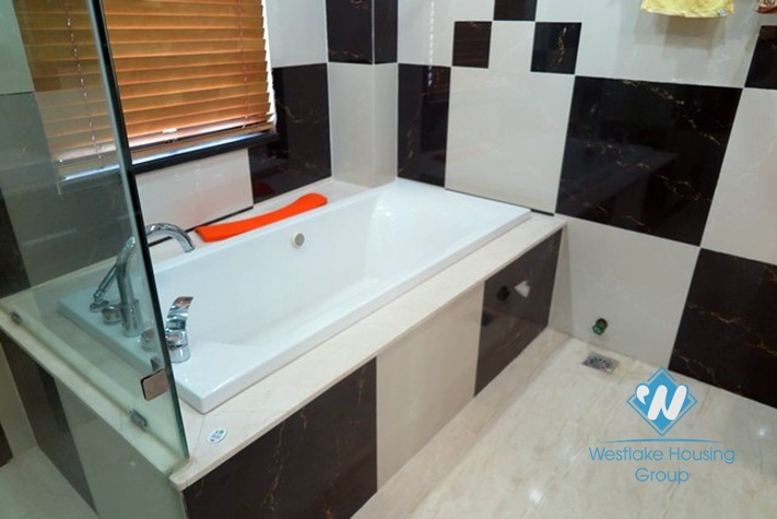 Beautiful house with lake view for rent in Tay Ho, Hanoi 